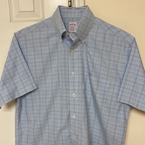 Brooks Brothers Short Sleeve Button Down Shirt